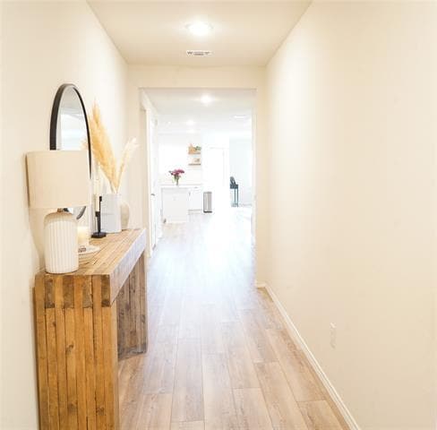 Building Photo - 4604 Benham Dr