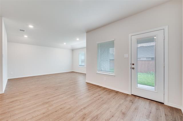 Building Photo - 4109 Turquoise Ave