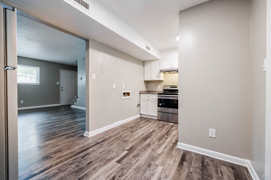 Building Photo - Walnut Creek Apartments