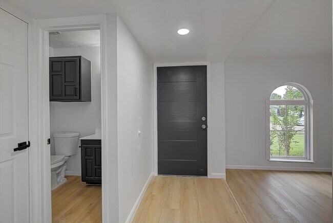 Building Photo - 15507 Sierra Valle Dr