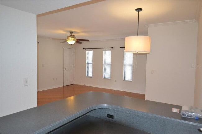 Building Photo - 718 Lyndhurst St