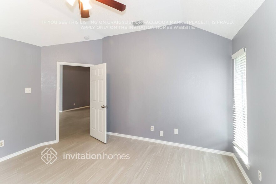 Building Photo - 1936 Ashley Dr