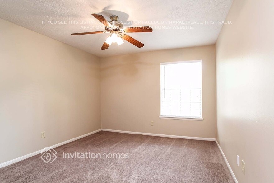 Building Photo - 5318 Woodville Ln
