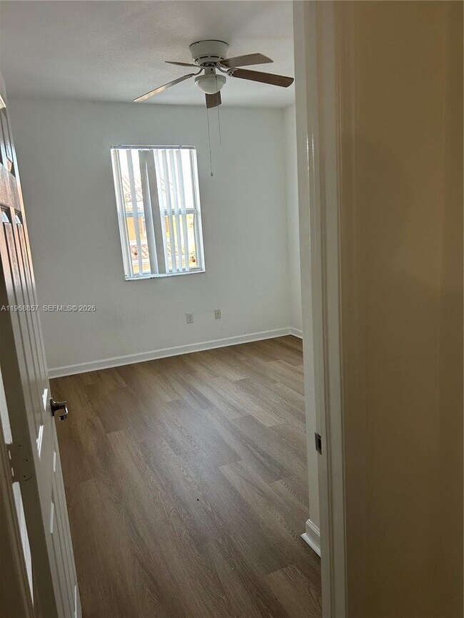 Building Photo - 12442 Emerald Creek Manor