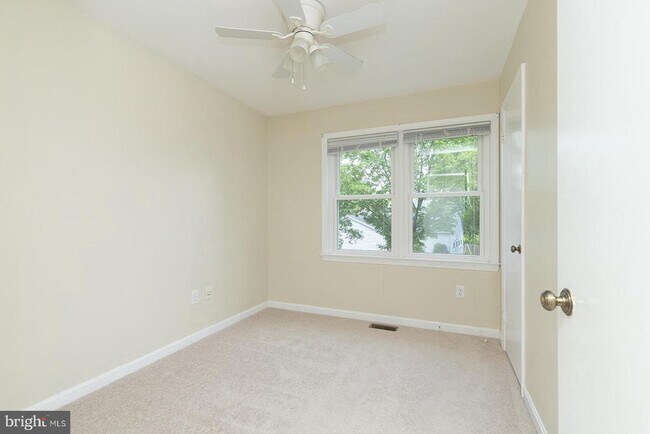 Building Photo - 15107 General Stevens Ct