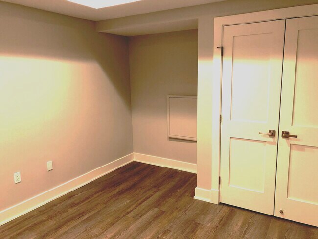 Building Photo - 4527 49th St NW