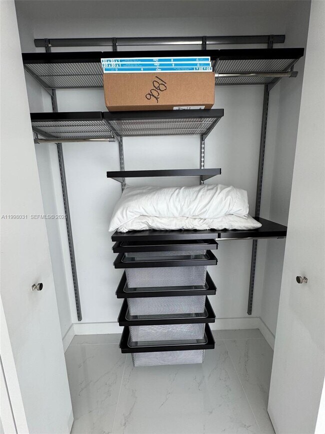 Building Photo - 79 SW 12th St