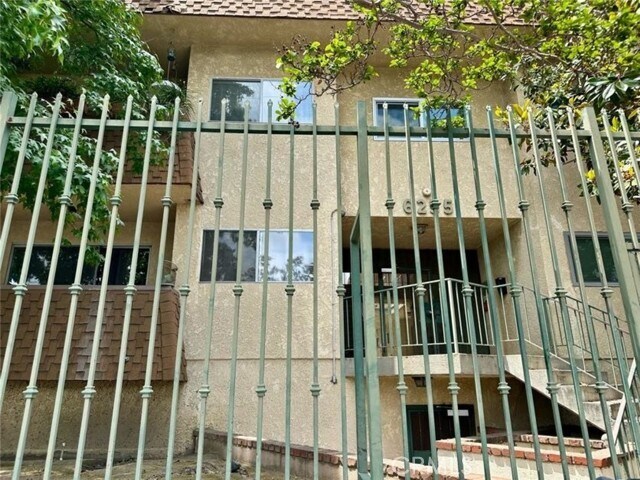 Building Photo - 6255 Woodman Ave