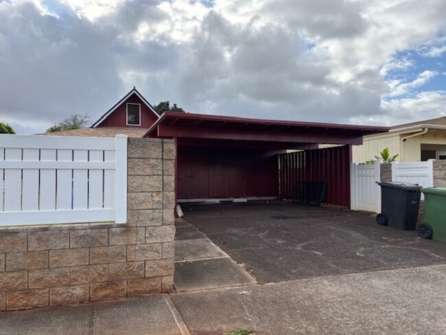 Building Photo - MILILANI