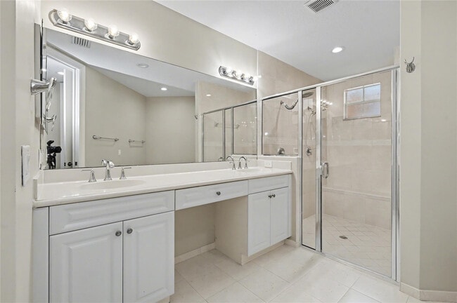 Building Photo - 8296 NW 128th Ln