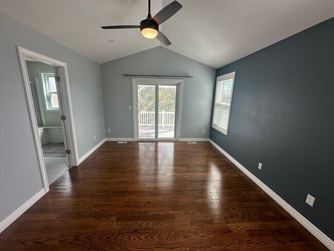 Building Photo - Brunner Farms Beauty