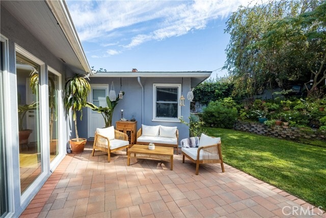 Building Photo - 301 Via Linda Vista