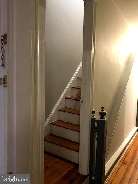 Building Photo - 302 S Darlington St