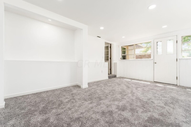 Building Photo - 59 N Ashburton Rd