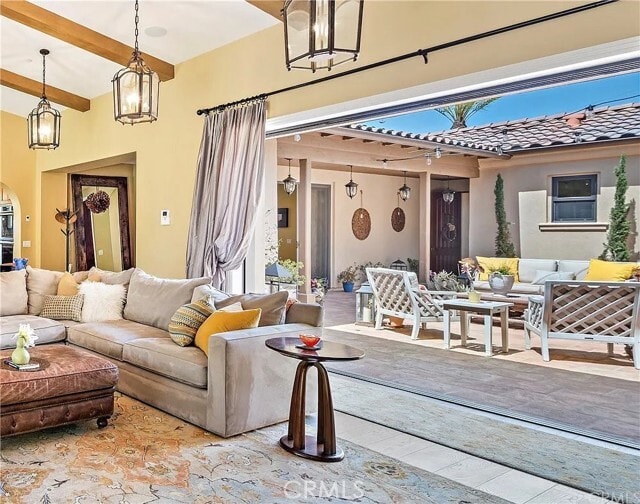 Building Photo - 9 Paniolo Rd