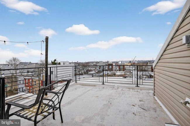 Building Photo - 1241 S 28th St