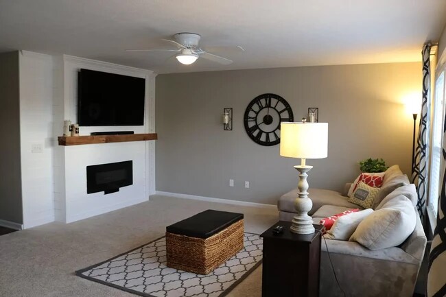 Building Photo - 5809 Sedgemoor Dr