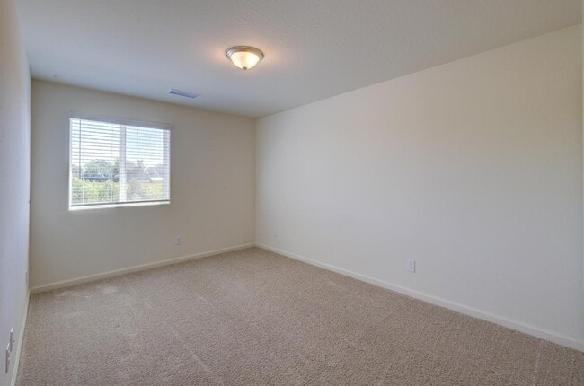 Building Photo - 6313 E Meritage Dr