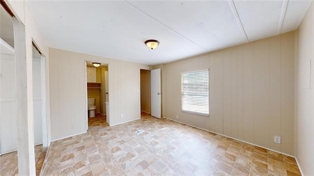 Building Photo - 8472 Preston N Dr