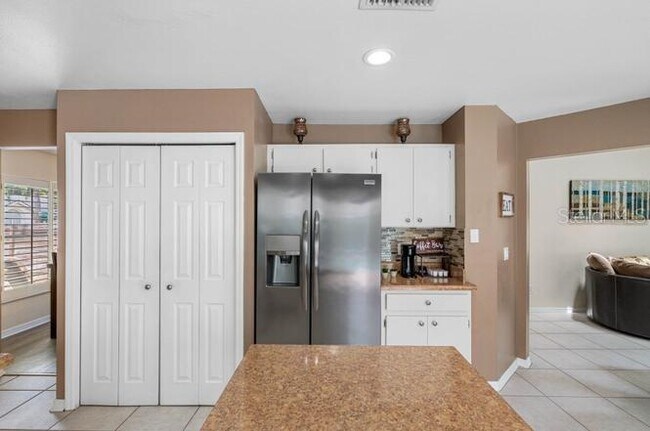 Building Photo - 2301 Millcreek Ct