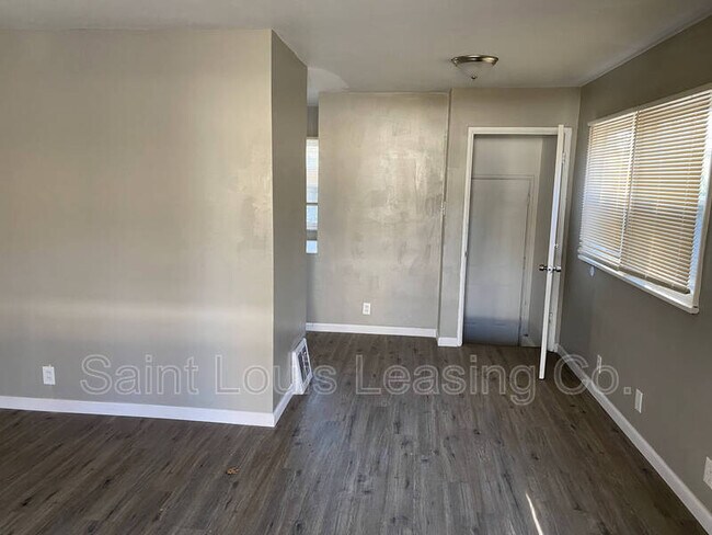 Building Photo - 1658 Kappel Dr