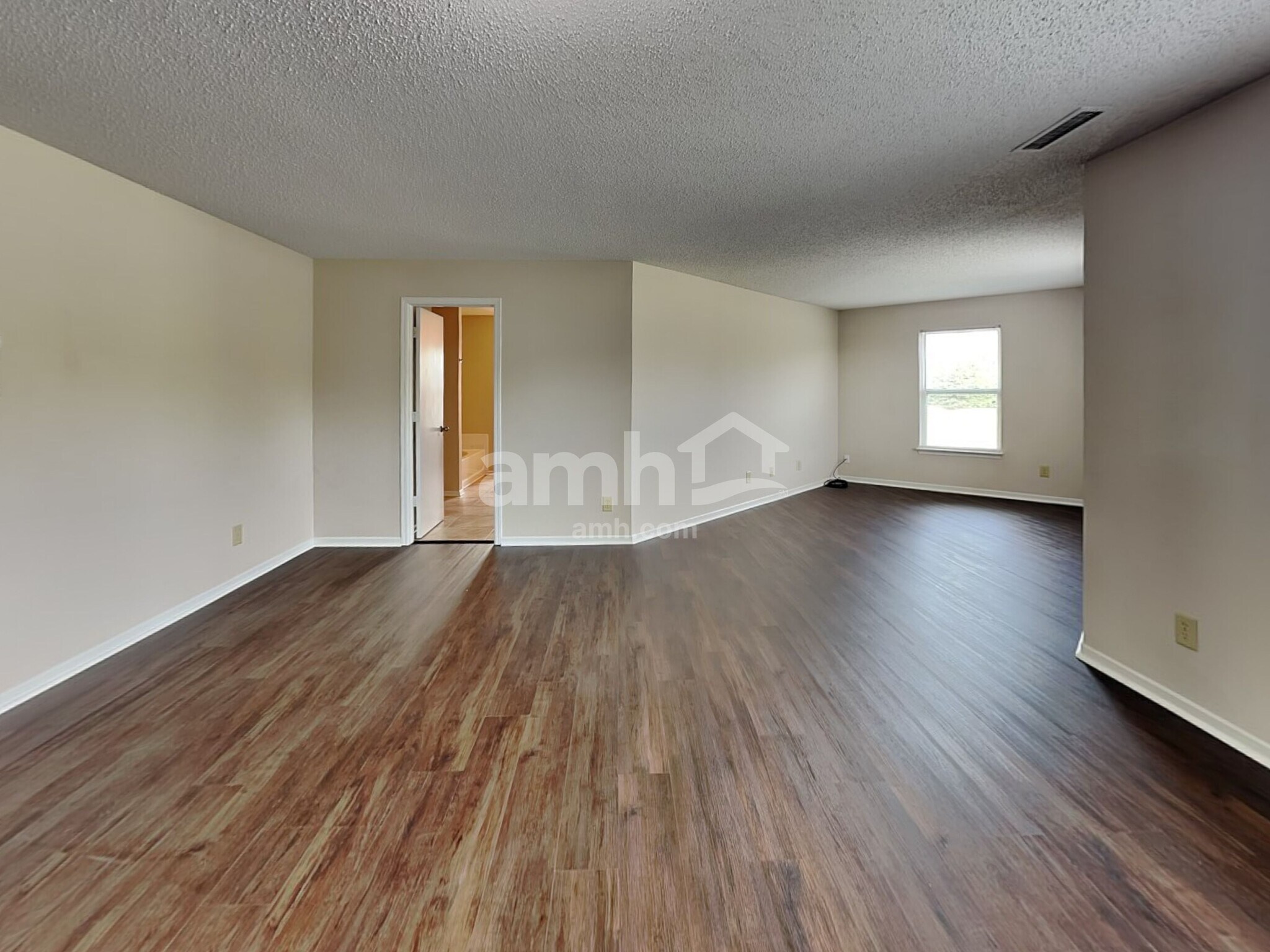 Building Photo - 12422 Rose Haven Dr