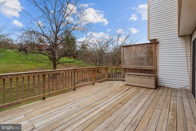 Building Photo - 2051 Gervais Dr