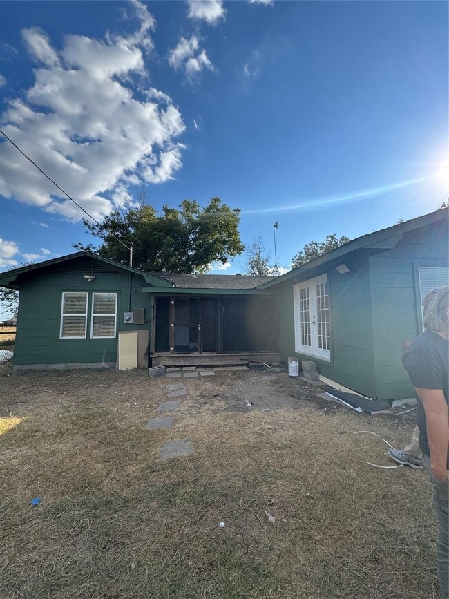 Building Photo - 7319 TX-36
