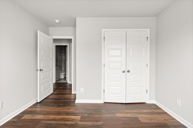 Building Photo - 4 Bed 2.5 Bath Single Family Home in Gainesville! -Retreat at Chicopee