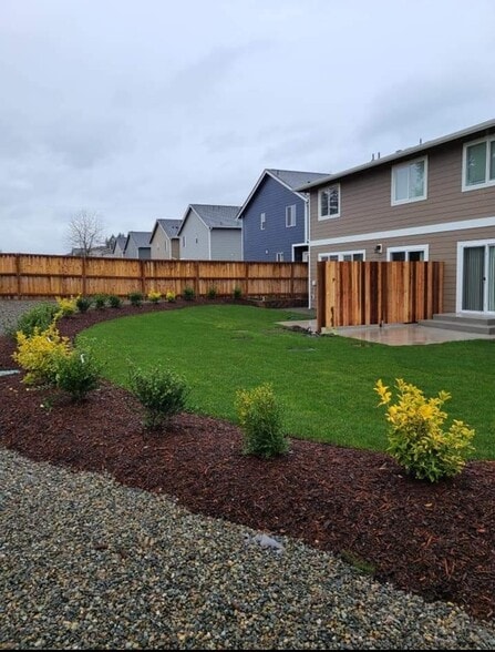 Backyard - 146 168th St E