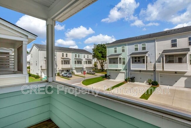 Building Photo - 306 Pathfinder Way