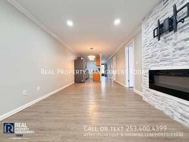 Building Photo - 1111 SW 148th St