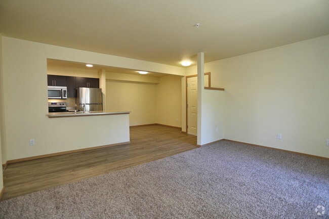 Kitts Corner - Federal Way, WA | Apartment Finder