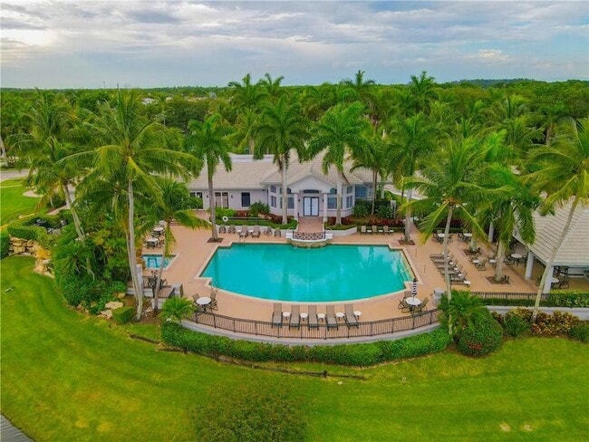 Building Photo - 20107 Ocean Key Dr