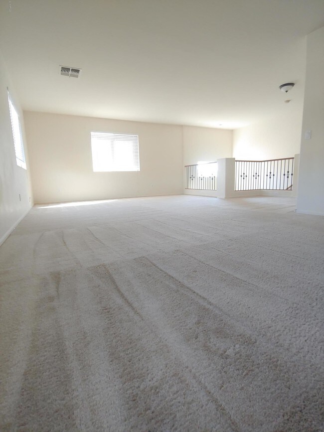 Building Photo - 4813 N 112th Glen