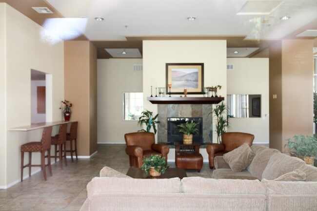 Building Photo - Condo in South Temecula