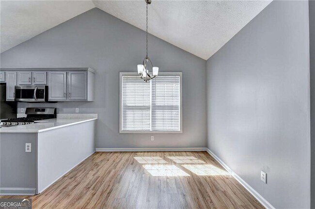 Building Photo - 5867 Tattersall Terrace