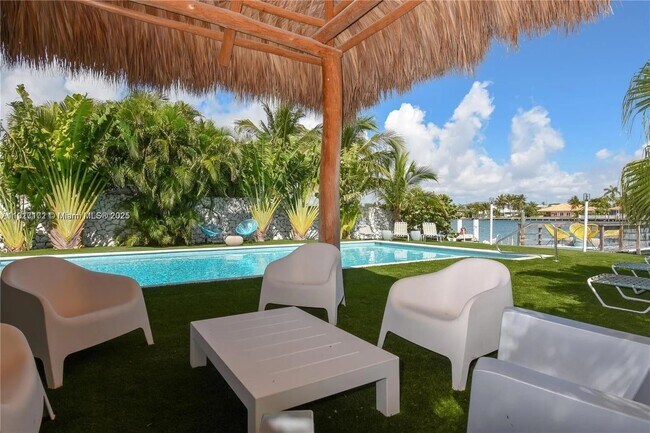 Building Photo - 641 86th St