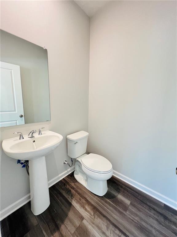 Building Photo - 2684 Brookview Dr NW