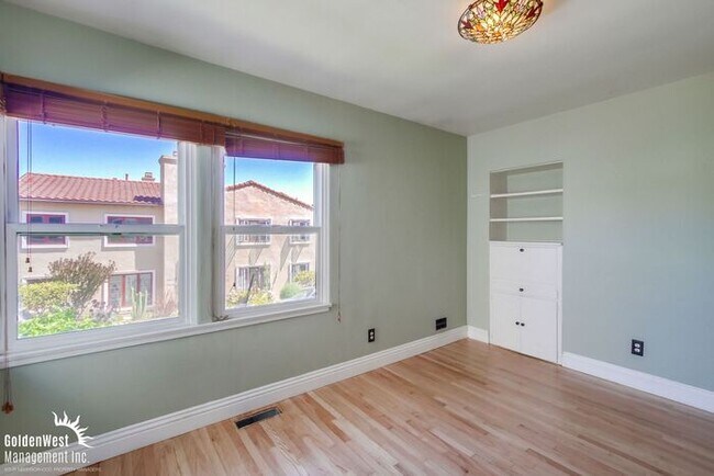 Building Photo - Newly Upgraded 3Bdm 2Ba Home in the Heart ...