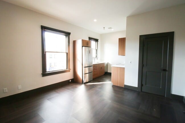 Building Photo - Julian Drew Lofts
