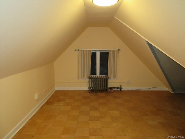 Building Photo - 3 S Magnolia St