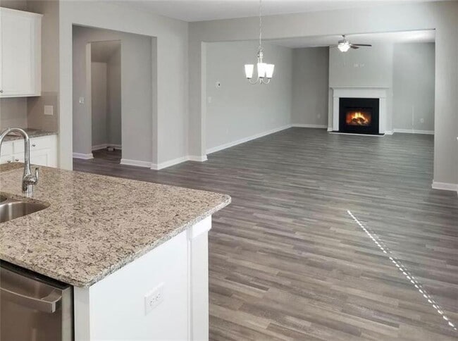 Building Photo - 4314 Woodsley Pl