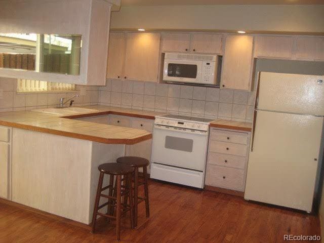 Building Photo - 9062 E Nassau Ave