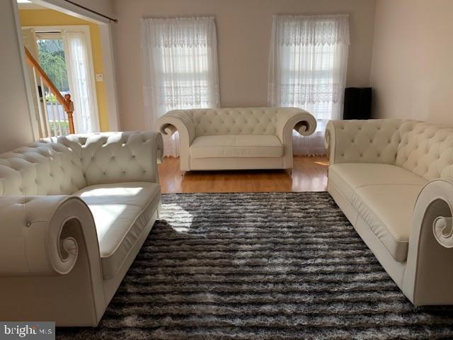 Building Photo - 401 Augusta Dr E