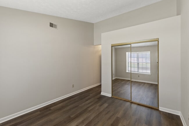 Building Photo - 416 Chelsea Woods Dr