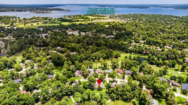 Building Photo - 3127 Lake Island Dr