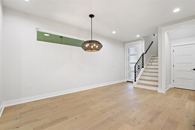 Building Photo - 5109 Stone Gate Dr