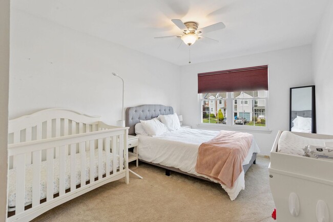 Building Photo - 3 Bd / 2.5 Bth Council Rock Townhome