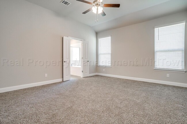 Building Photo - CHARMING, 2022 NEWLY BUILT BEAUTIFUL 4 BD,...